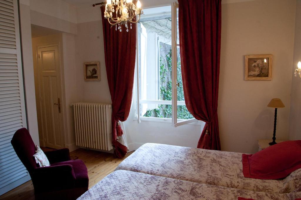 Chambres D'Hotes Les Pratges Figeac Værelse billede