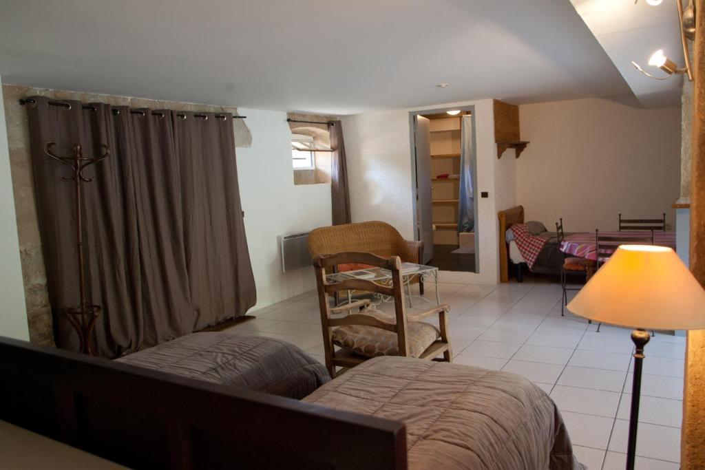 Chambres D'Hotes Les Pratges Figeac Værelse billede